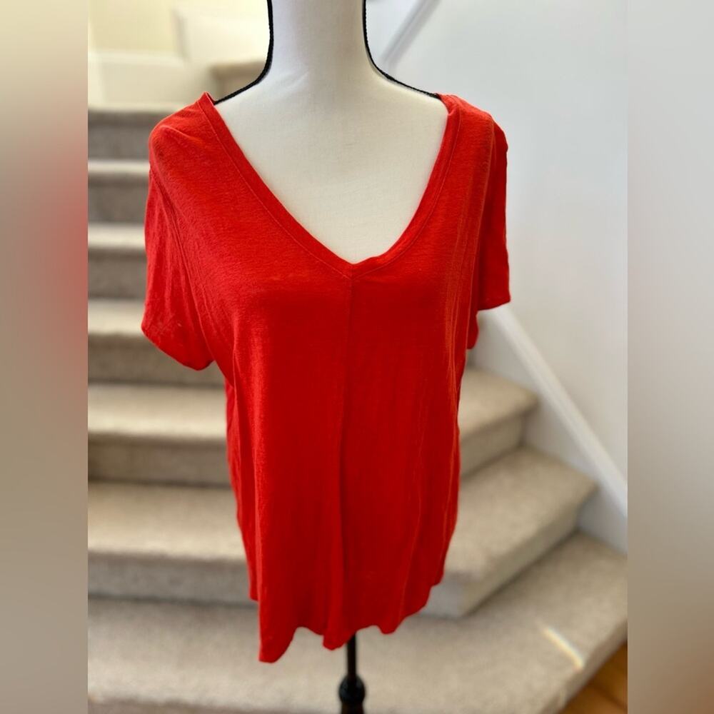 Tahari Vibrant Orange Red Linen V-Neck Tee
